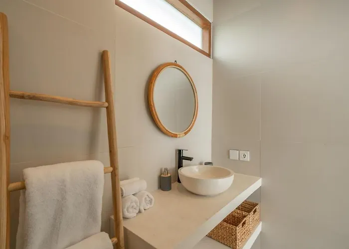 Cute 2 Bedrooms In ヴィラ チャングー